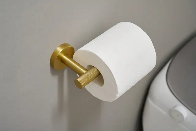 Santino Toalettpapirholder i 8 ulike overflater 