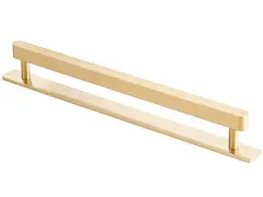 Leone Gull B&#248;rstet - 230 H&#229;ndtak med Bakplate