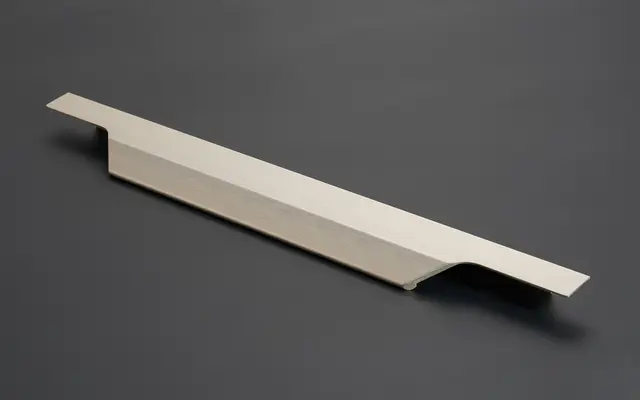 List Håndtak 1192 - Børstet Stål Elegant Listhåndtak 