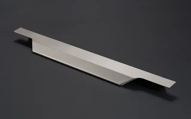 List Håndtak 592 - Gunmetal Elegant Listhåndtak 